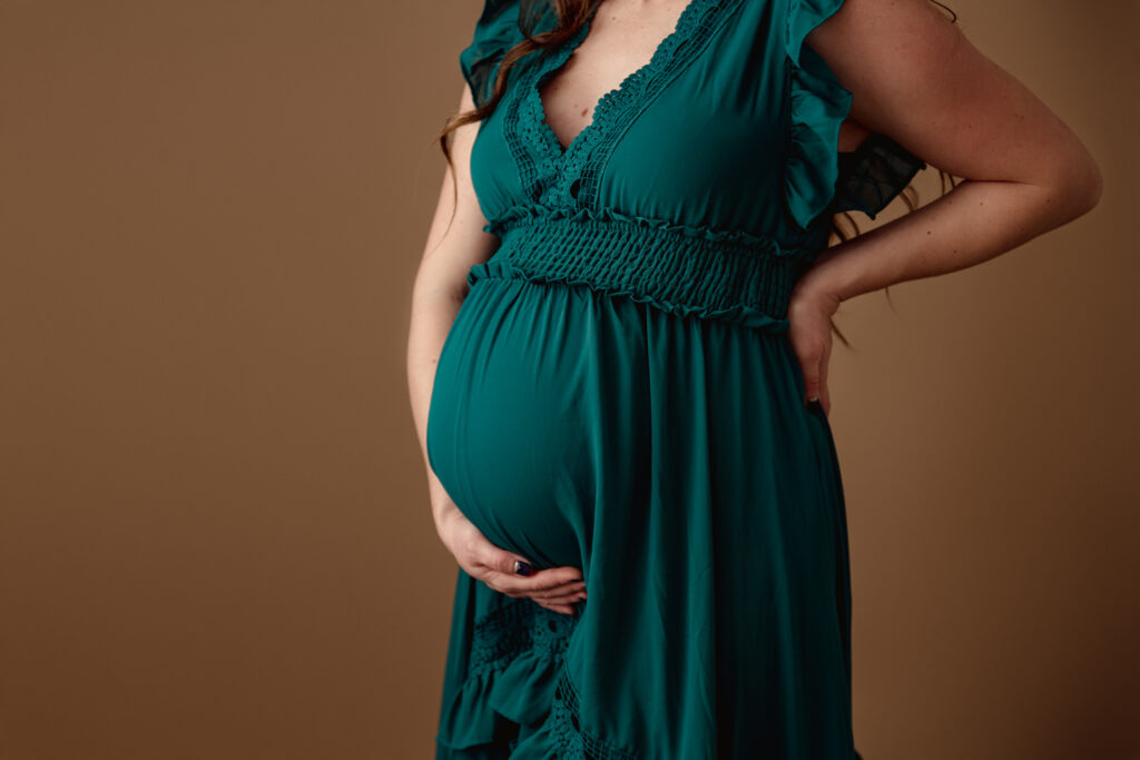 Sarah Ellis Photography Bow Maternity Studio Photographer 7