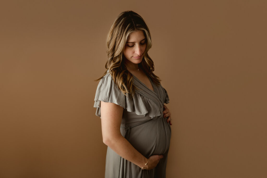 Sarah Ellis Photography NH Maternity Studio Photographer 1
